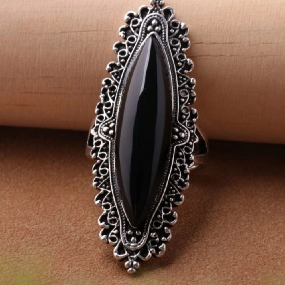 Statement Ring!  Antiqued Silver and Black! - Picture 2 of 7